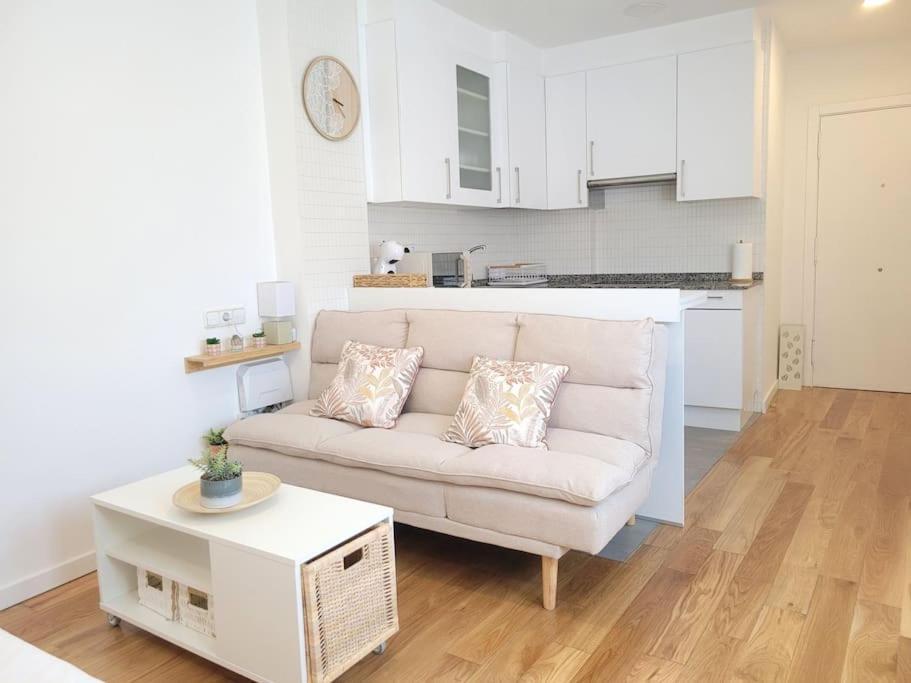Estudio Centrico De Diseno วิโก ภายนอก รูปภาพ