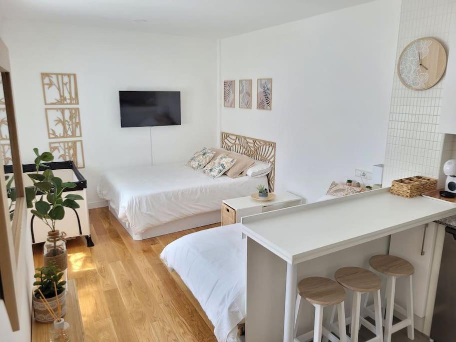 Estudio Centrico De Diseno วิโก ภายนอก รูปภาพ